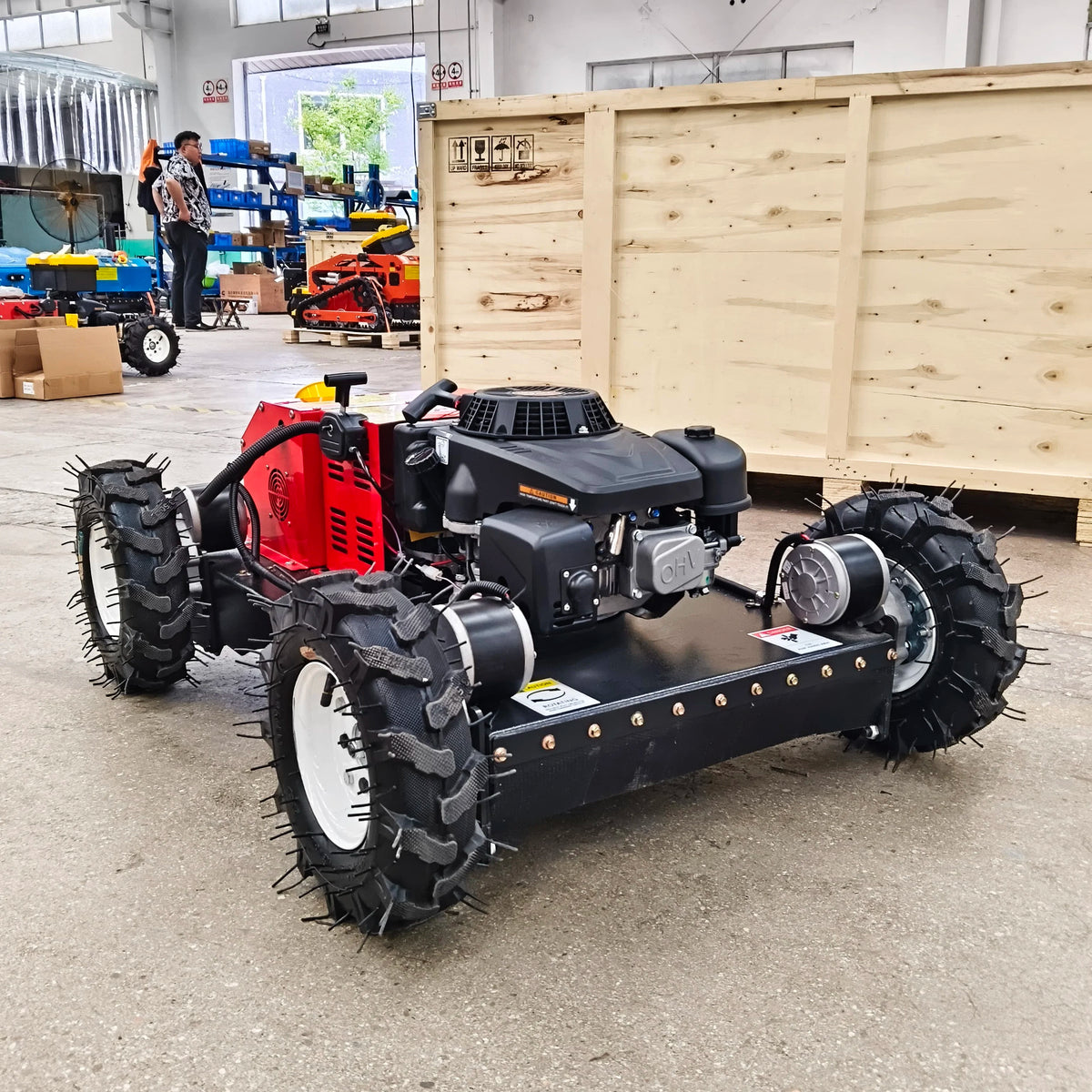Mini Wheeled Lawn Mower Robot 8hp 500mm Cutting Width 200m Remote-Controlled Tondeuse a Gazon Loncin 196cc/224cc Zero-Turn Mower